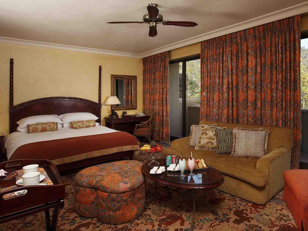 فندق ذا بالاس اوف ذا لوست سيتي أت صن سيتي ريزورت الغرفة الصورة A room at the Four Seasons Hotel in the Seychelles