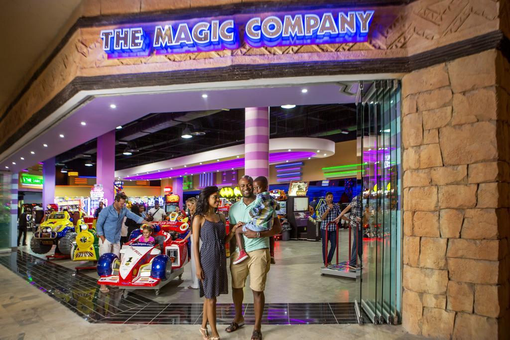 فندق ذا بالاس اوف ذا لوست سيتي أت صن سيتي ريزورت المظهر الخارجي الصورة The Magic Company